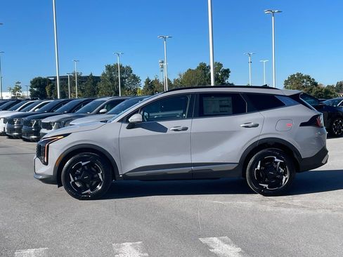 New 2026 Kia Sportage AWD Hybrid image 4