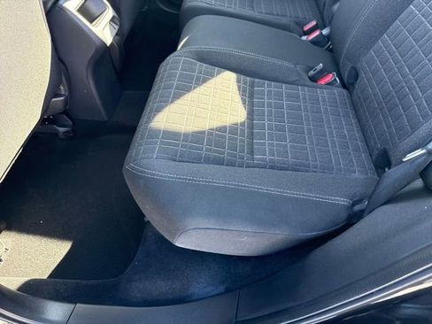 Certified 2023 Honda HR-V LX image 15