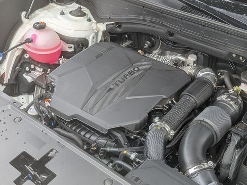 Used 2024 Hyundai Santa Fe SEL image 40