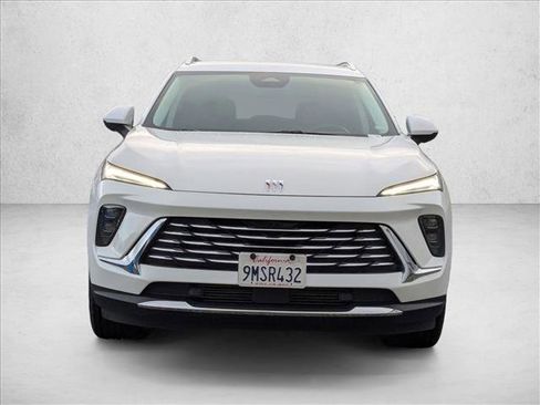 Used 2024 Buick Envision Preferred image 2