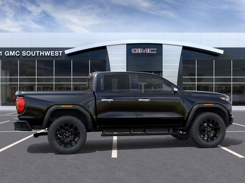 New 2026 GMC Canyon Denali w/ LPO, Denali Black Edition AWD/4WD image 29