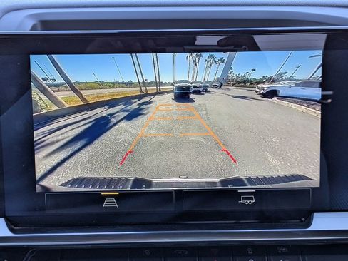 Used 2025 Chevrolet Silverado 2500 LT w/ Convenience Package image 22