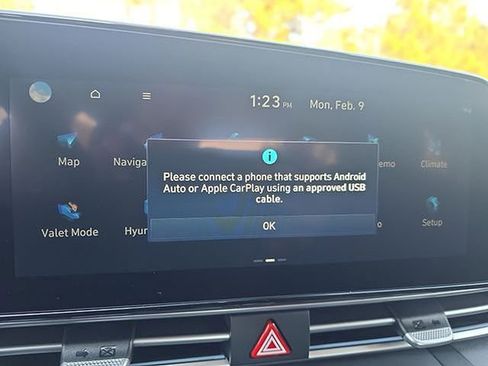 New 2026 Hyundai Elantra Limited image 33