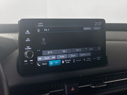 Used 2023 Honda HR-V EX-L image 14