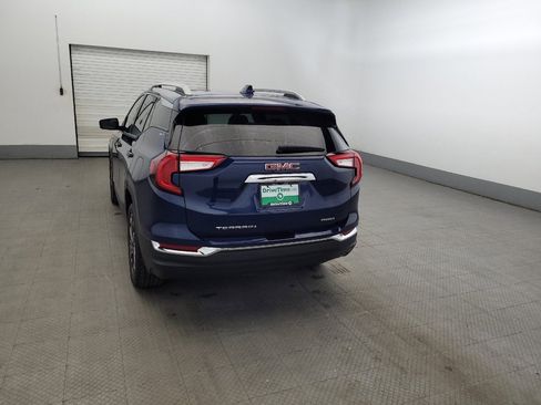 Used 2023 GMC Terrain SLT w/ Tech Package AWD/4WD image 6