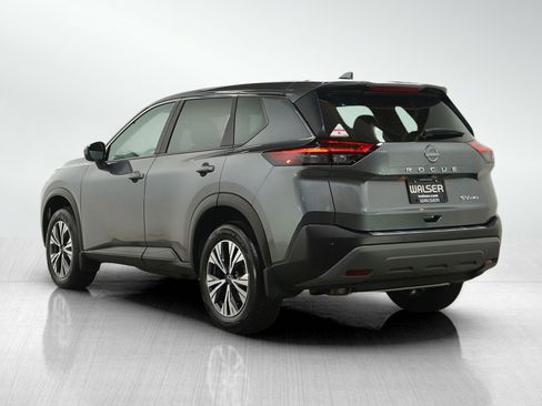 Used 2023 Nissan Rogue SV AWD/4WD image 4