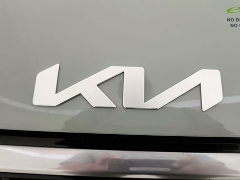 Used 2025 Kia K4 GT-Line FWD image 31