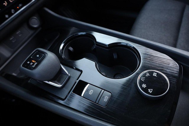 Certified 2024 Nissan Rogue SV AWD/4WD image 14