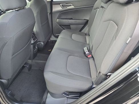 New 2026 Kia Sportage LX FWD image 16