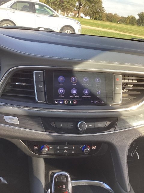 Used 2020 Buick Enclave Essence AWD/4WD image 15