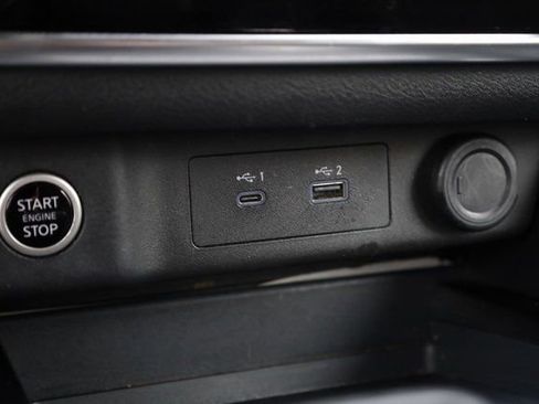 Used 2023 Nissan Rogue S image 24