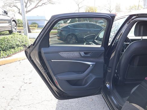 Used 2024 Audi A6 Premium Plus image 26