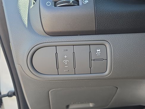 Used 2018 Kia Forte LX FWD image 27