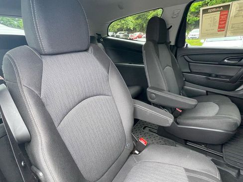 Used 2017 Chevrolet Traverse LT AWD/4WD image 26