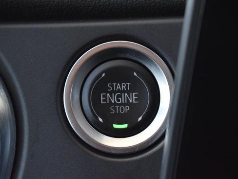 Used 2025 Chevrolet Blazer LT AWD/4WD image 10