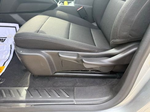 Used 2024 Chevrolet Colorado W/T w/ WT Convenience Package image 26