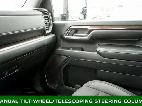 Used 2024 Chevrolet Silverado 3500 LT w/ Convenience Package image 25