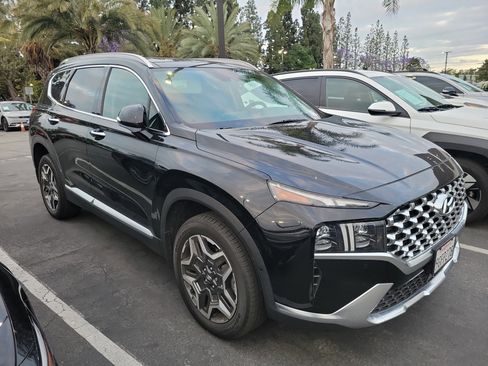 Certified 2023 Hyundai Santa Fe Limited AWD/4WD image 3