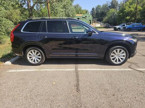 Used 2017 Volvo XC90 T6 Momentum w/ Vision Package AWD/4WD image 6