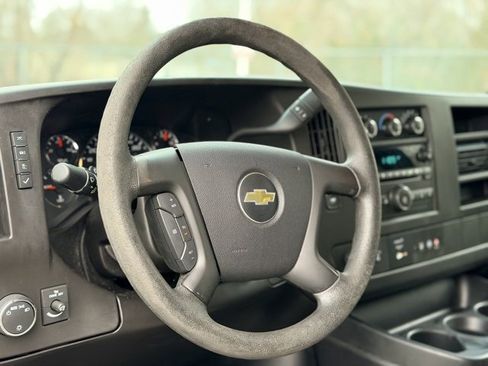 Used 2014 Chevrolet Express 3500 LT w/ LT Preferred Equipment Group image 6