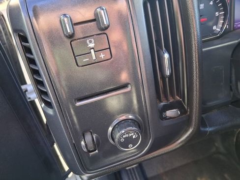 Used 2018 Chevrolet Silverado 2500 W/T w/ WT Fleet Convenience Package image 36