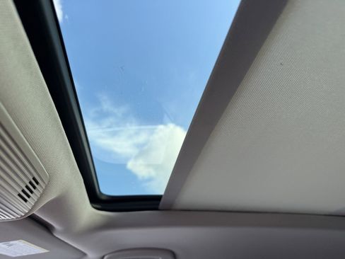 New 2026 Volkswagen Atlas SEL AWD/4WD image 18