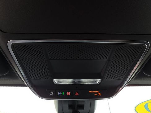 New 2026 Chevrolet Equinox RS w/ Convenience Package III FWD image 24