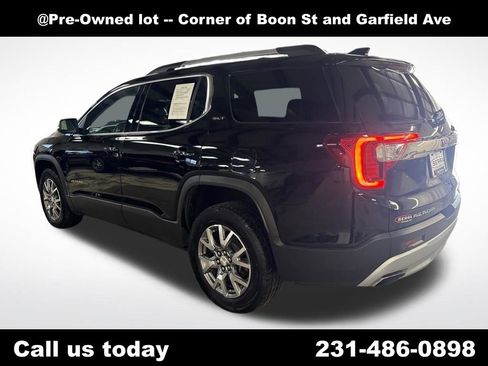Used 2020 GMC Acadia SLT image 3