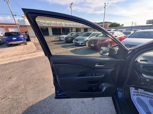 Used 2015 Honda CR-V LX image 13