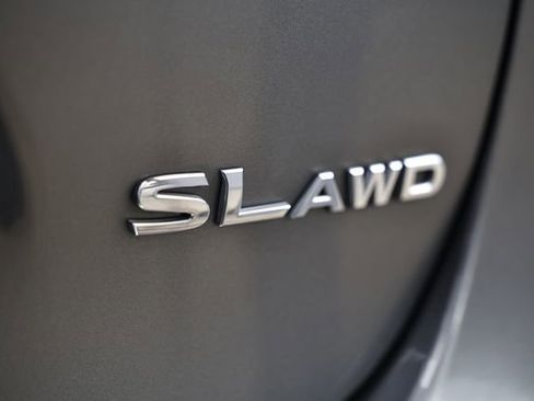 Used 2018 Nissan Rogue Sport SL w/ SL Premium Package image 7