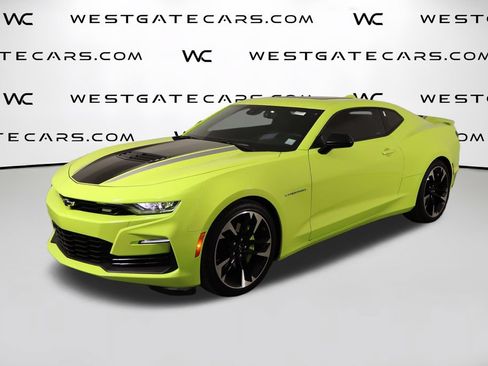 Used 2020 Chevrolet Camaro SS RWD image 1