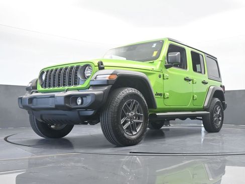 Used 2025 Jeep Wrangler Sport S image 61