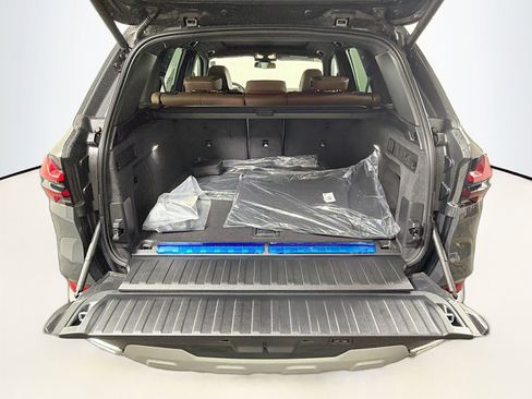 New 2026 BMW X5 xDrive50e w/ Executive Package image 29