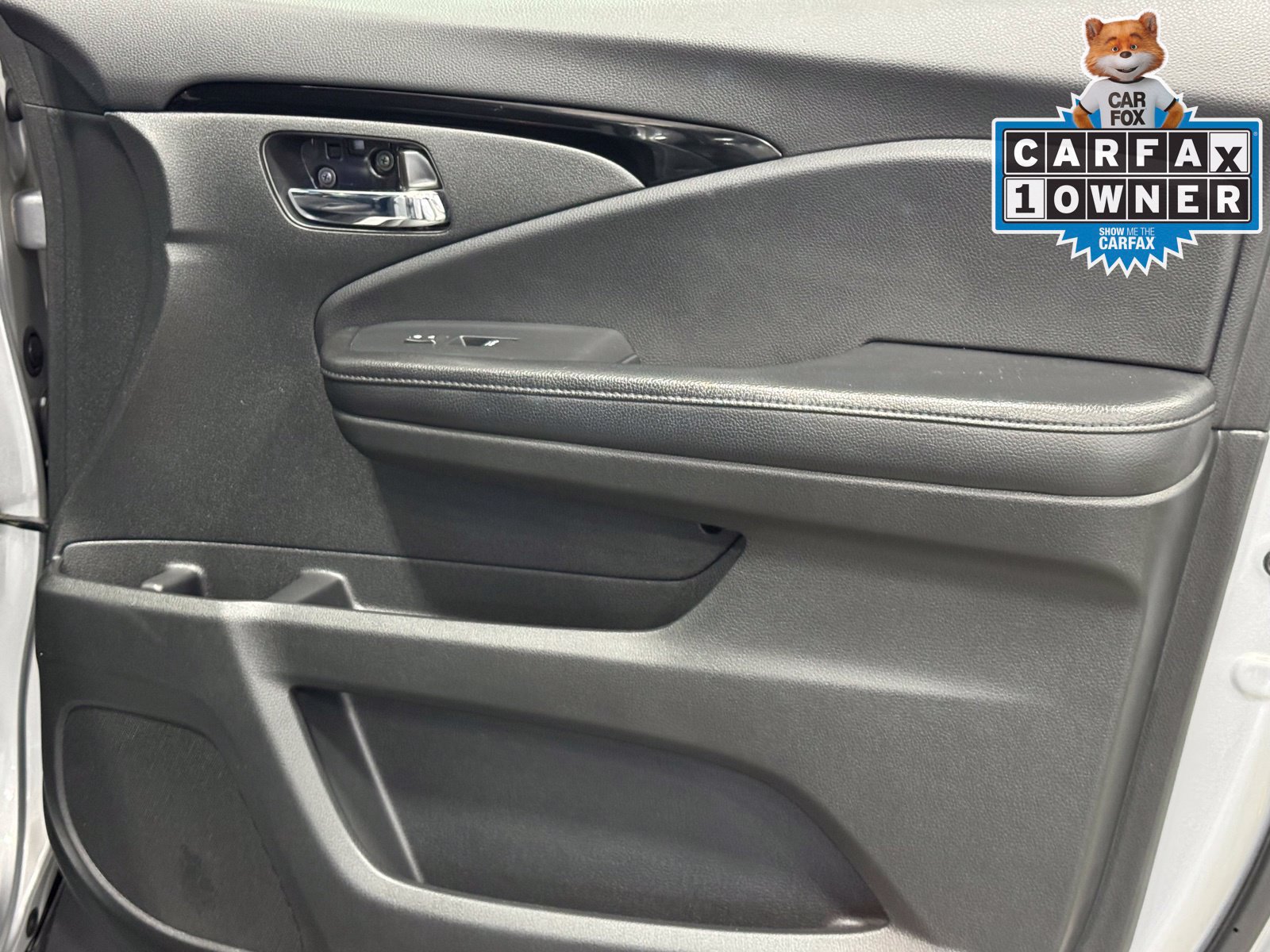 Used 2016 Honda Pilot Elite image 56