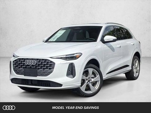 New 2025 Audi Q5 Premium Plus image 1