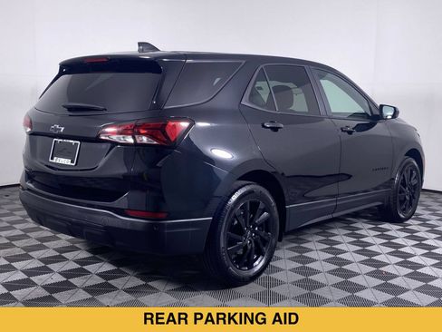 Certified 2024 Chevrolet Equinox LS w/ LS Convenience Package FWD image 18