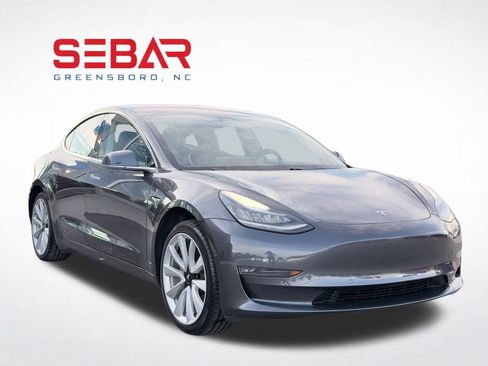 Used 2018 Tesla Model 3 Mid Range RWD image 5