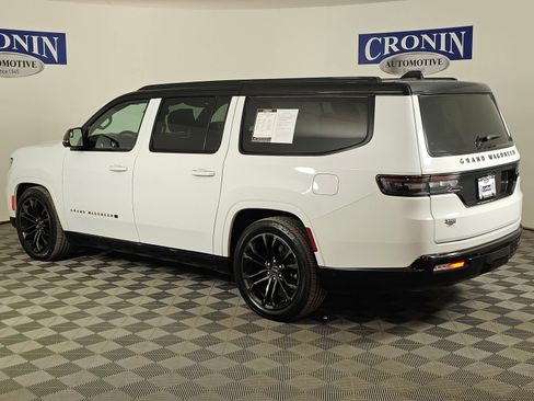 Used 2024 Jeep Grand Wagoneer L Series II w/ Quick Order Packagew 28T image 3