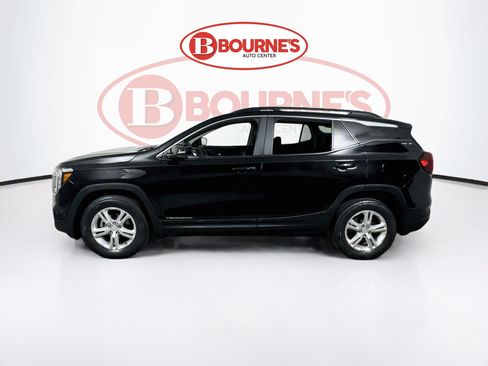Used 2022 GMC Terrain SLE w/ Driver Convenience Package AWD/4WD image 8