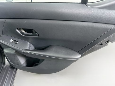 Used 2024 Nissan Sentra S FWD image 28