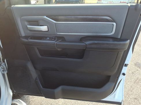 Used 2023 RAM 2500 Big Horn w/ Level 1 Equipment Group image 17