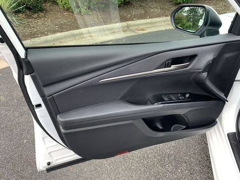 Certified 2025 Toyota Camry SE w/ Multimedia Upgrade Package FWD image 17