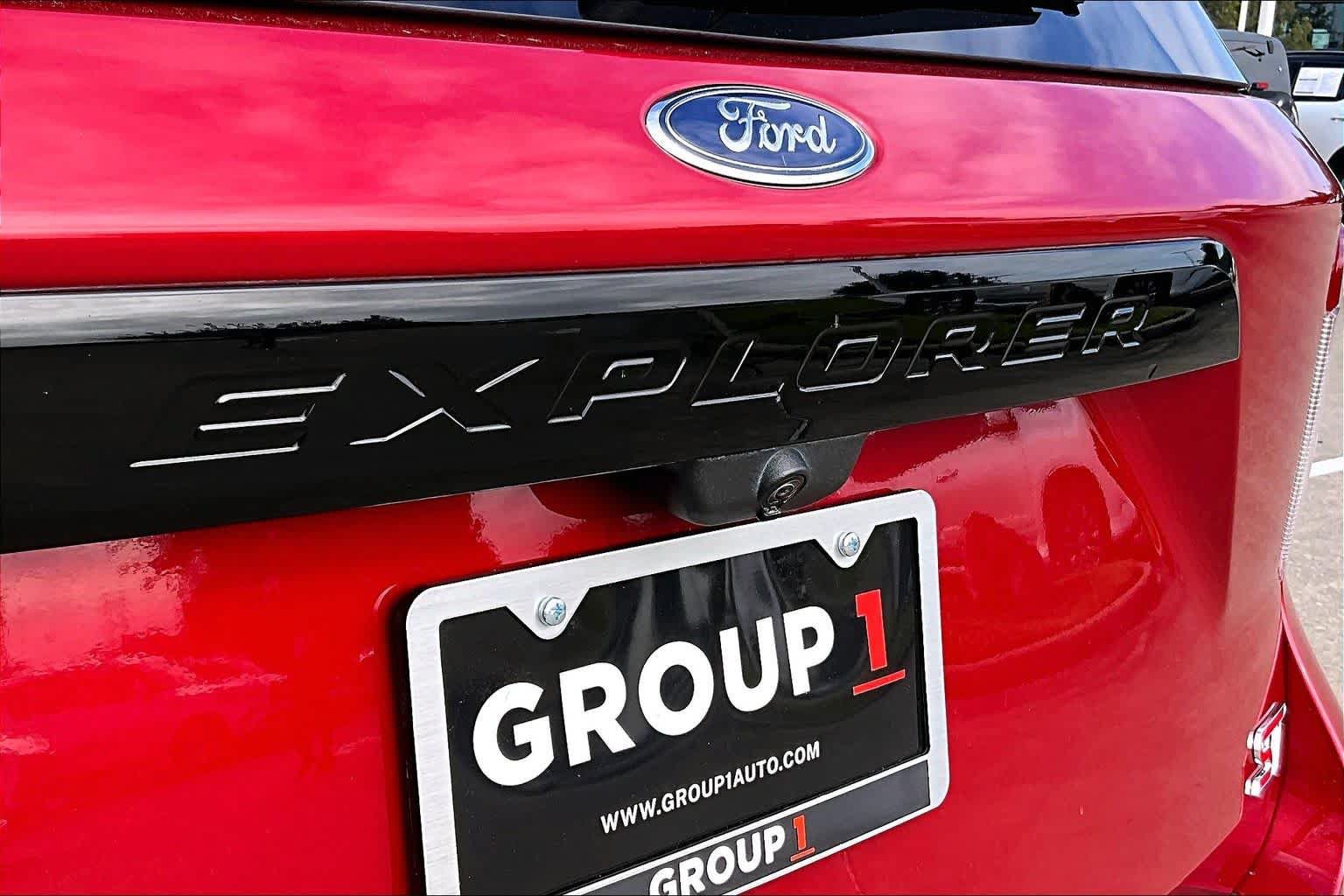 Used 2020 Ford Explorer ST w/ ST Street Pack AWD/4WD image 28