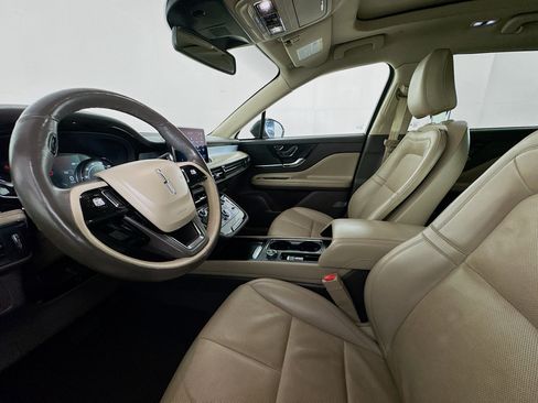 Used 2022 Lincoln Corsair FWD w/ Premium Package image 20