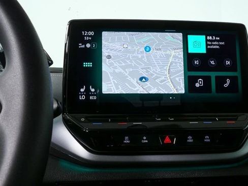 Used 2023 Volkswagen ID.4 Pro image 12