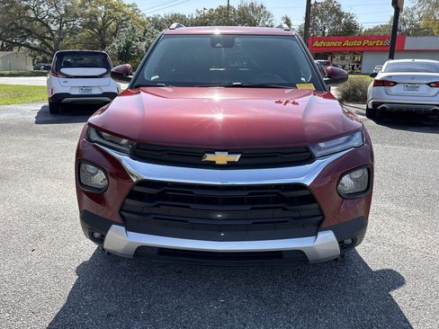 Used 2022 Chevrolet TrailBlazer LT w/ Convenience Package image 8