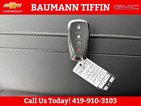 Used 2025 Chevrolet Blazer LT FWD image 29