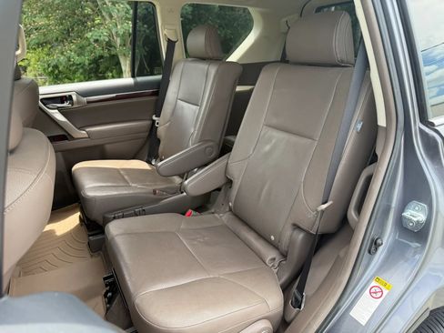 Used 2019 Lexus GX 460 Premium AWD/4WD image 29
