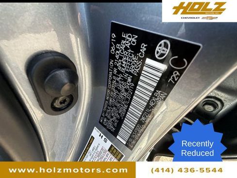 Used 2020 Toyota Corolla LE image 31