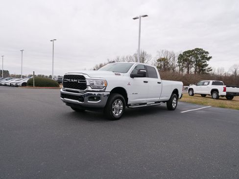 Used 2024 RAM 3500 Big Horn image 9